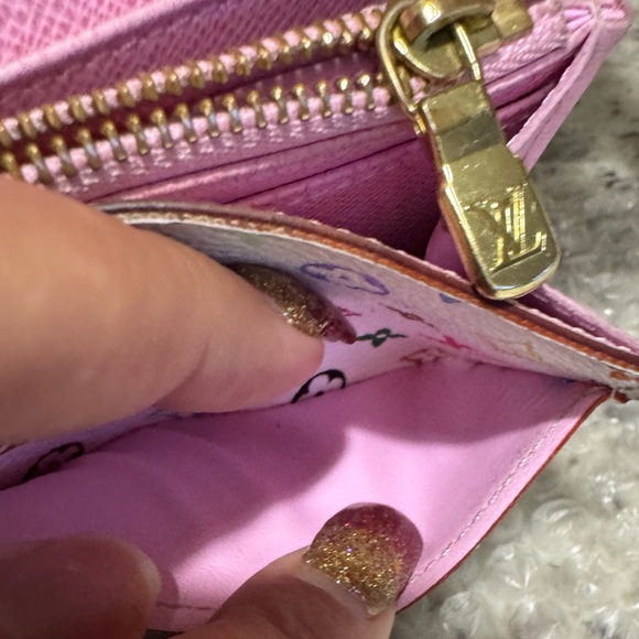 Louis Vuitton white & pink Murakami wallet with dust bag & box - Picture 15 of 17